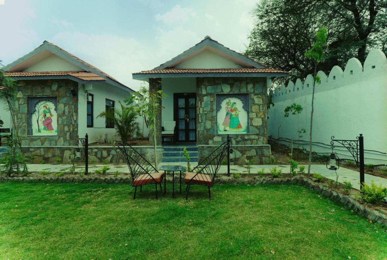 Keshav Resort Udaipur Esterno foto